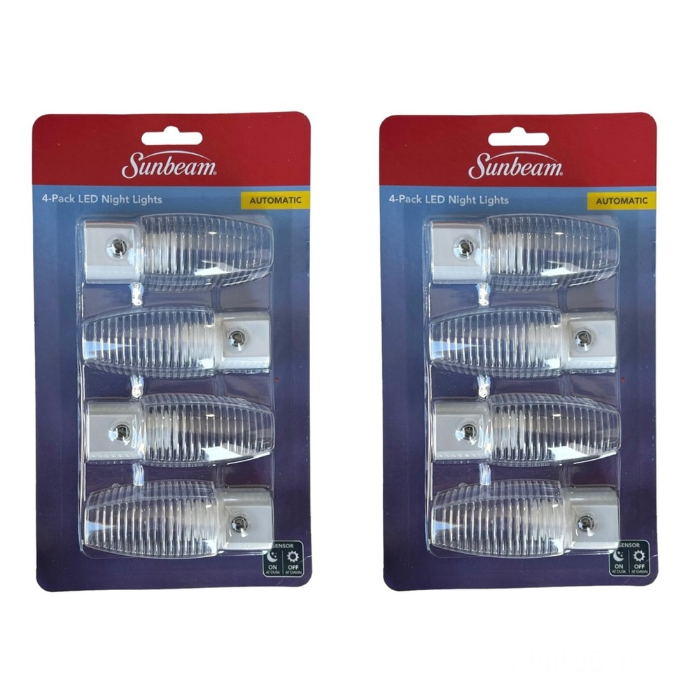 Sunbeam 4 Pack Plug-In Automatic LED Lights With Dusk/Dawn Sensor
Lot Of 2 New